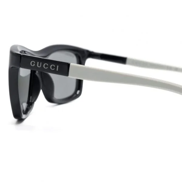 Gucci Slim Frame Eyeglasses Black
