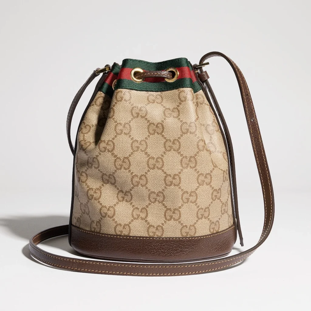 Gucci Venice Small Bucket Bag - Beige