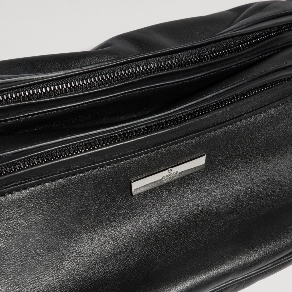 Gucci Tag Medium Crossbody Bag Black