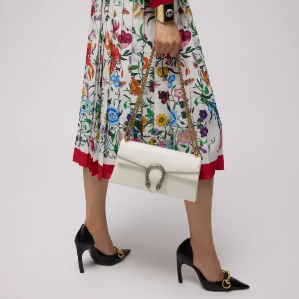 Gucci Dionysus Medium Shoulder Bag - White