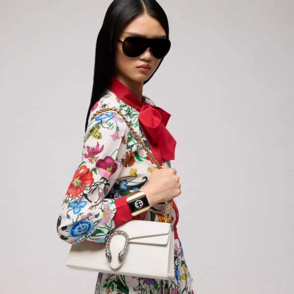 Gucci Dionysus Medium Shoulder Bag - White