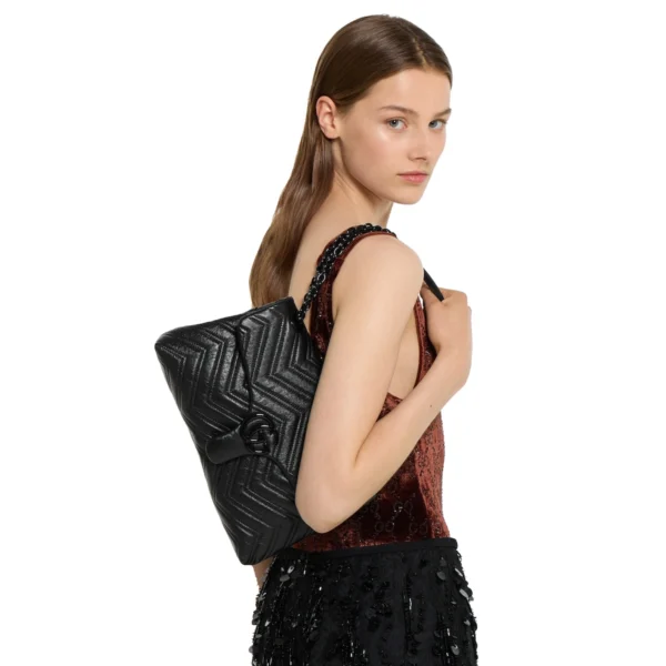 Gucci GG Marmont Medium Shoulder Bag - Black
