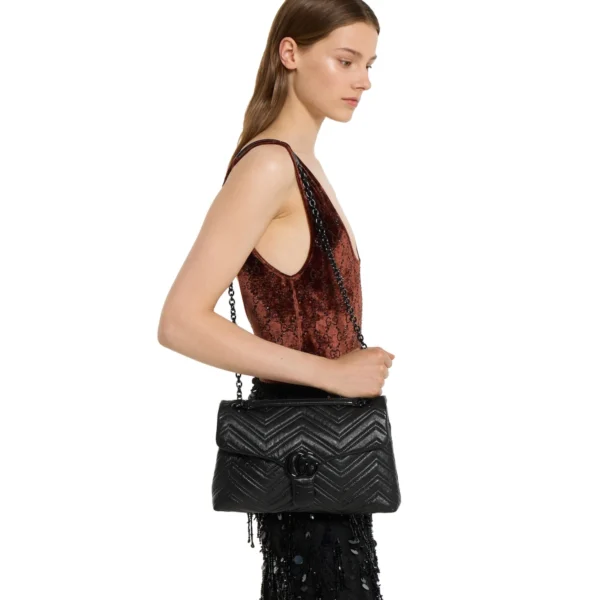 Gucci GG Marmont Medium Shoulder Bag - Black