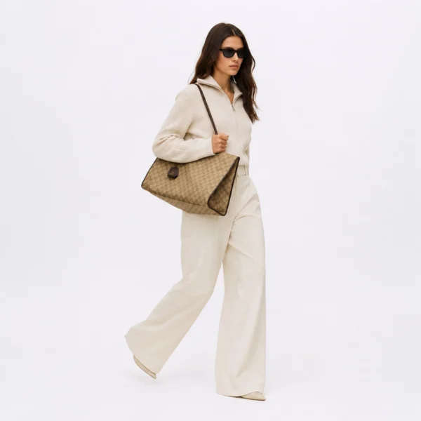 Gucci Londra Large Tote Bag - Beige