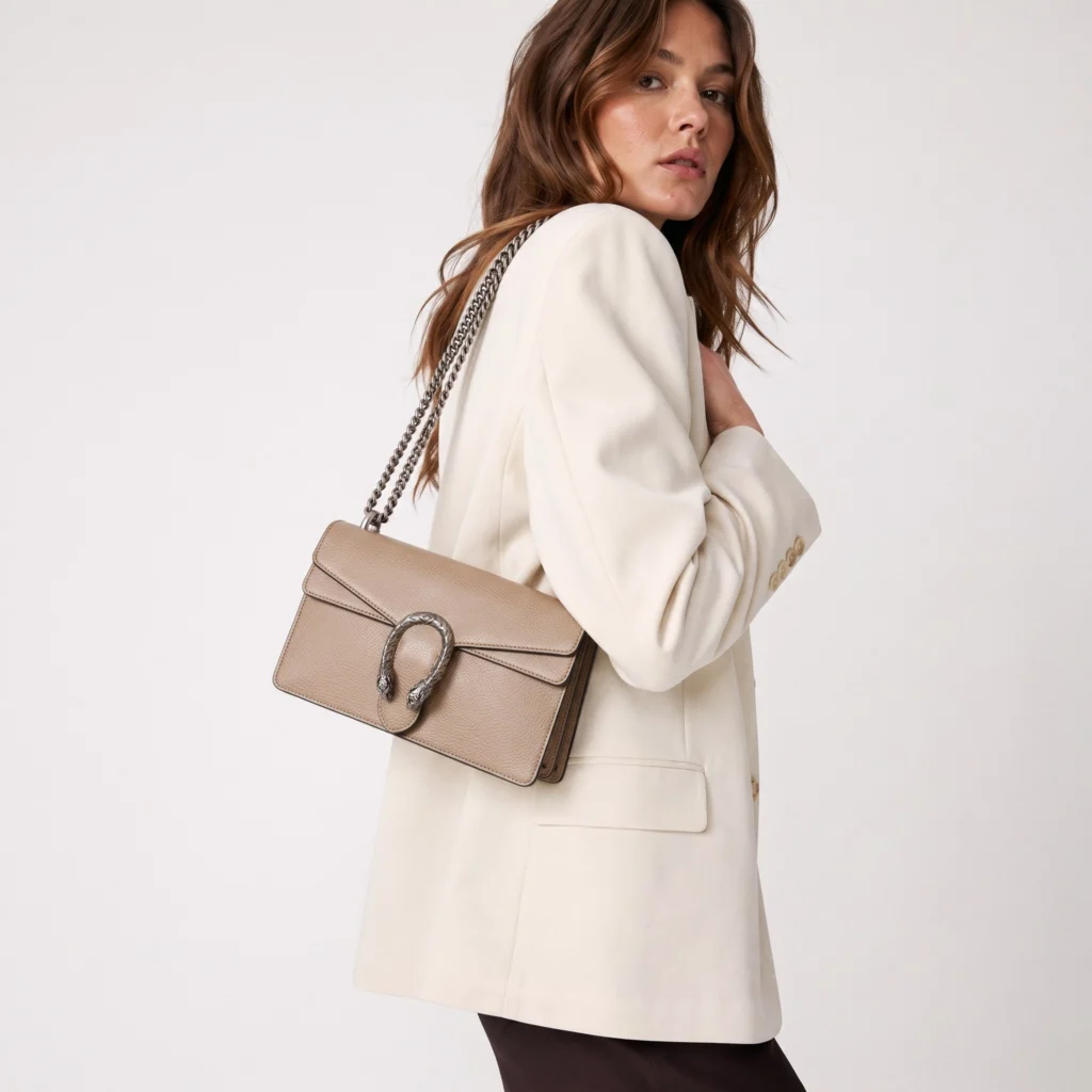 Gucci small patent leather shoulder bag